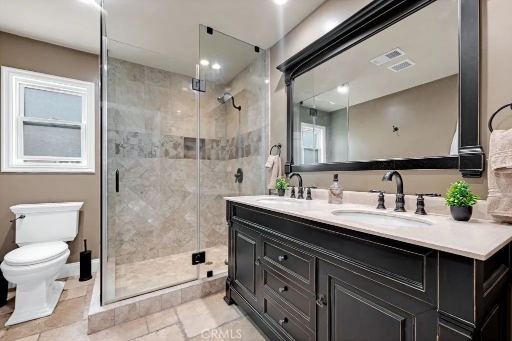 Additional image 46 of 10061 Cozycroft Ave, Chatsworth, CA 91311