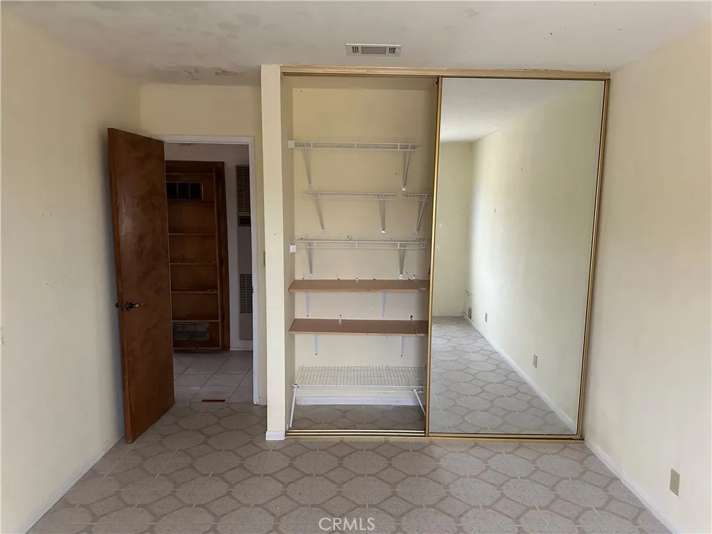 Additional image 15 of 38333 E End Rd, Lucerne Valley, CA 92356