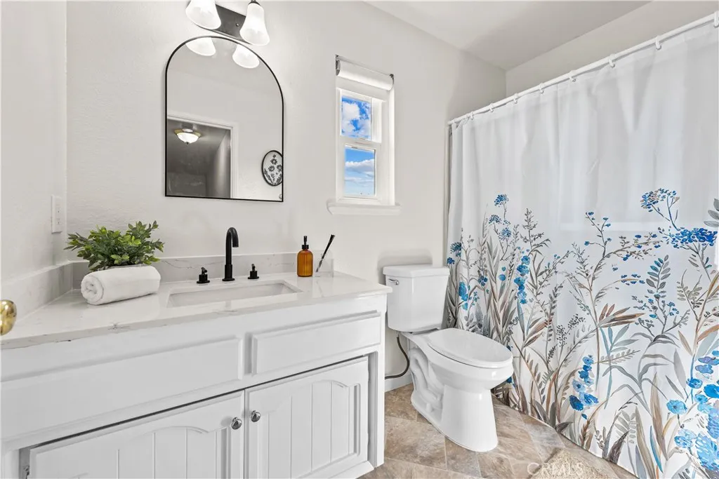 Additional image 25 of 42655 Cabin Dr, Lake Hughes, CA 93532