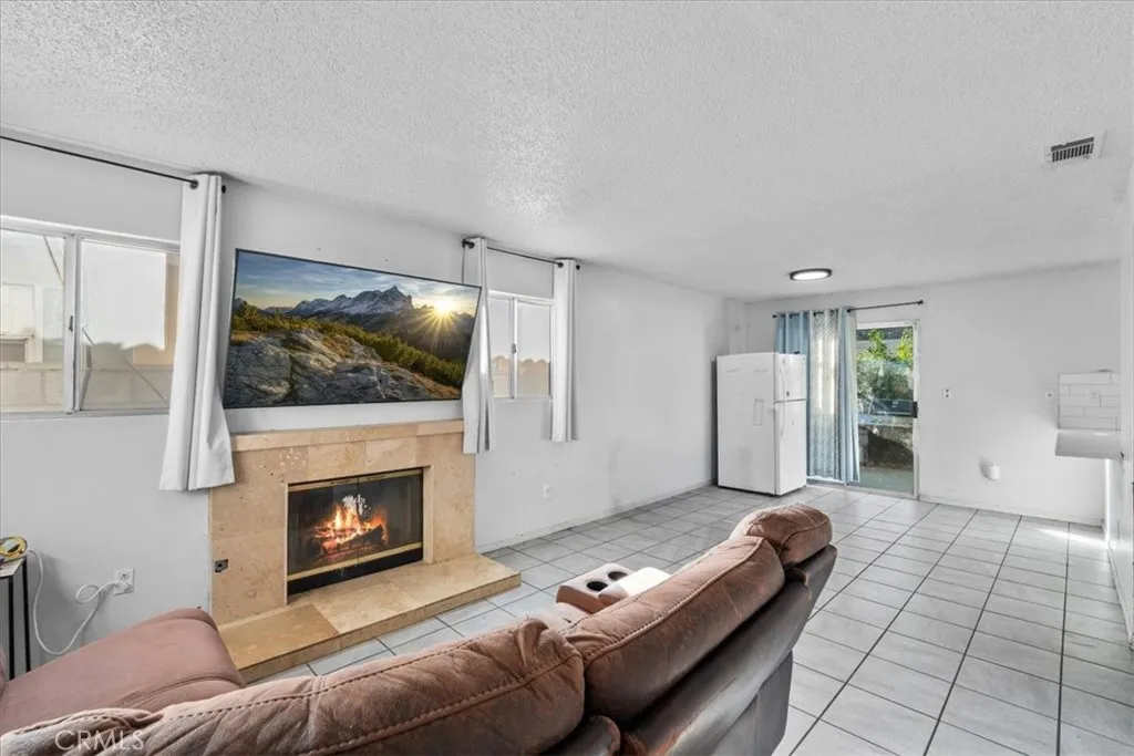 Additional image 57 of 829 Award Dr, Colton, CA 92324