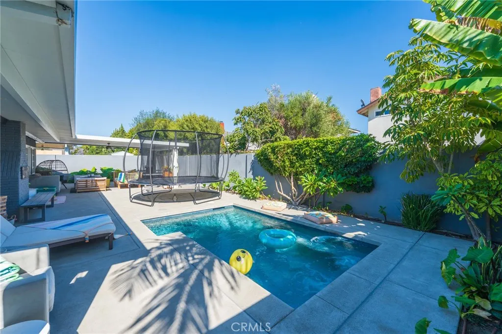 Additional image 78 of 20582 Queens Park Ln, Huntington Beach, CA 92646