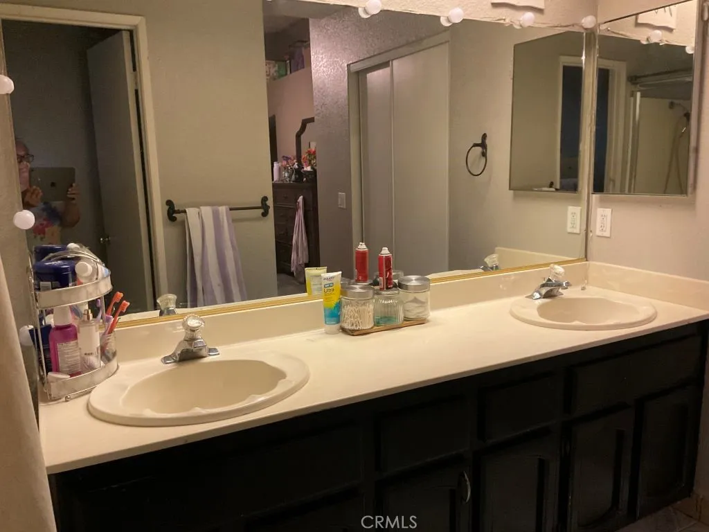 Property image for 13470 Cedar Street, Oak Hills, CA 92344