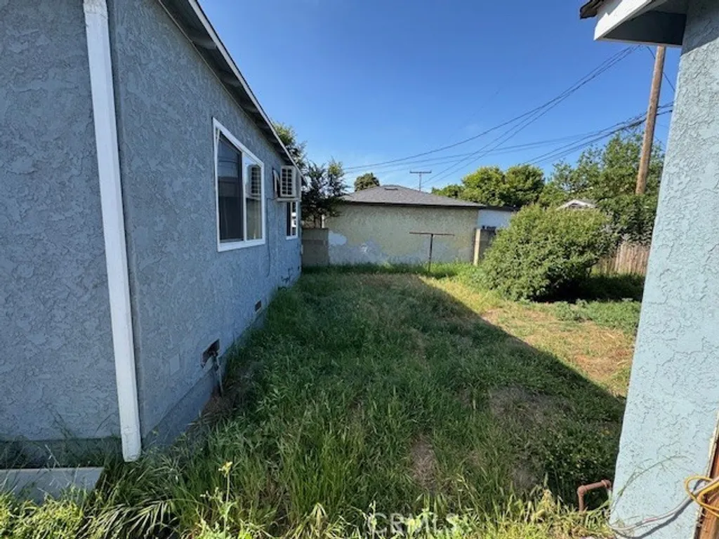 Additional image 13 of 2941 Baltic Ave, Long Beach, CA 90810