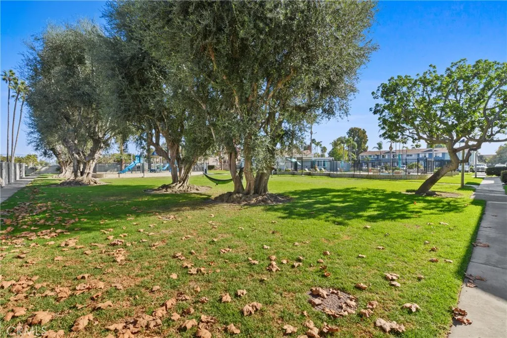 Additional image 76 of 9962 Continental Drive, Huntington Beach, CA 92646