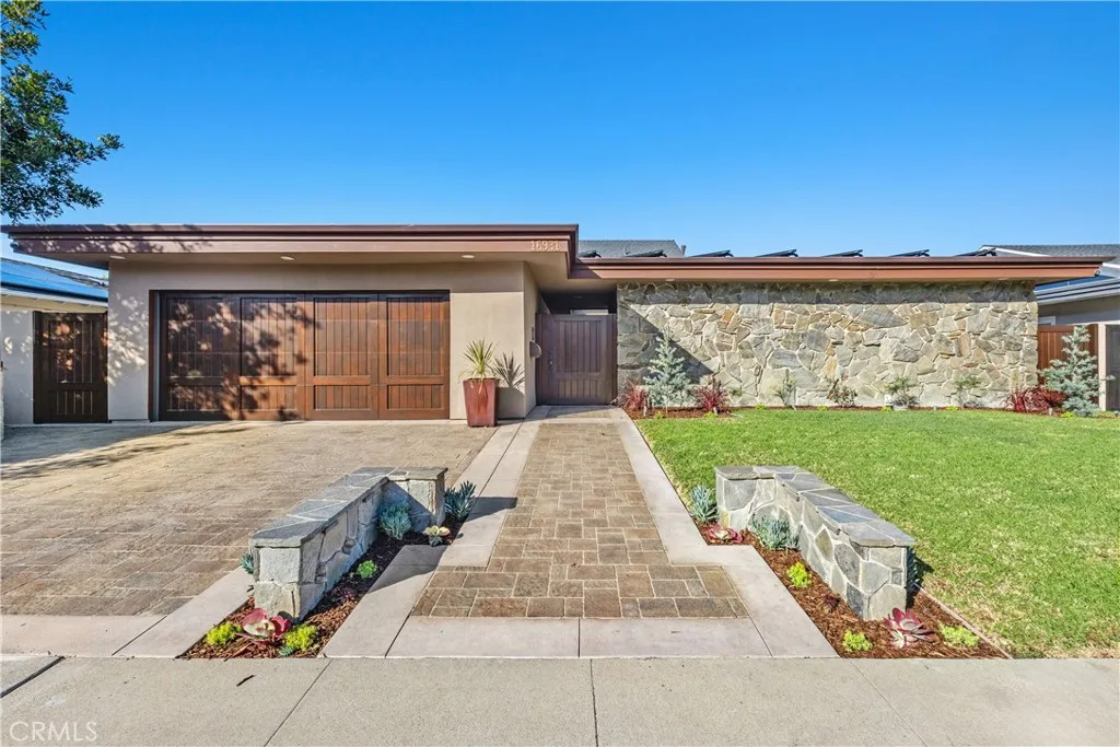 Additional image 39 of 16931 Roundhill Dr, Huntington Beach, CA 92649