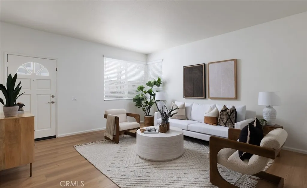 Additional image 39 of 257 Huntington, Irvine, CA 92620