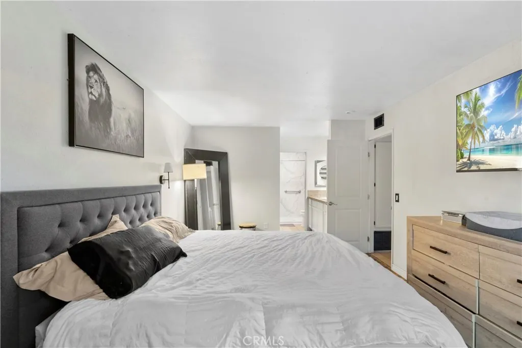 Additional image 52 of 313 N Melrose Dr, Vista, CA 92083