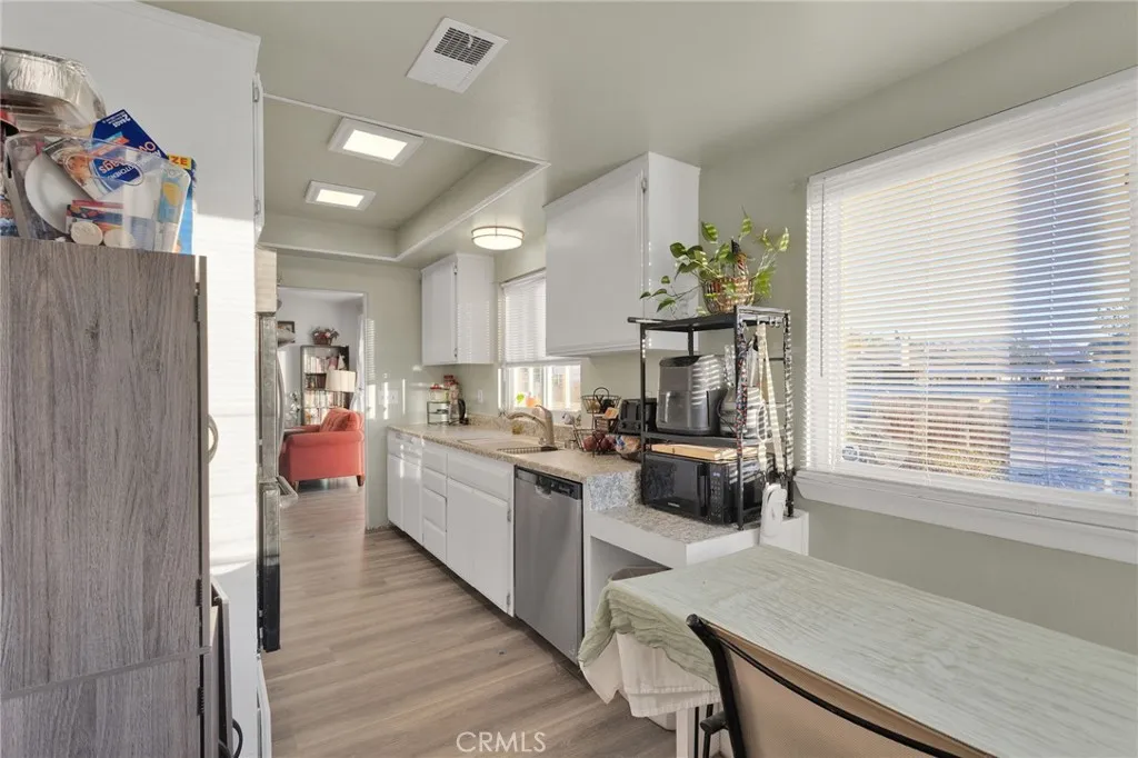 Additional image 55 of 13167 Olathe Road, Apple Valley, CA 92308