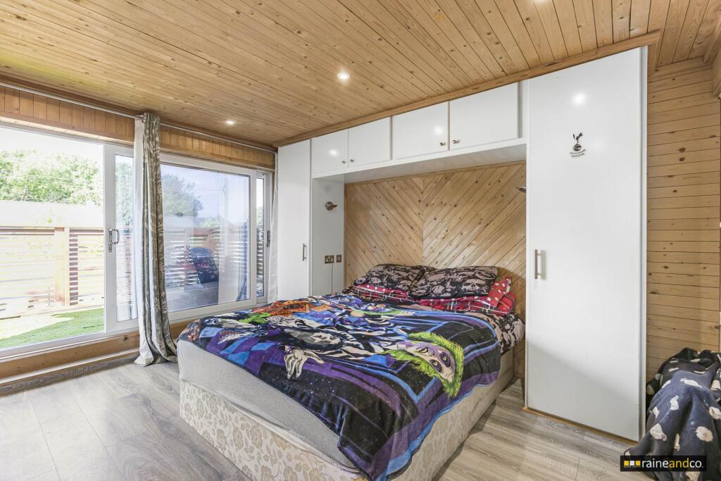 Additional image 40 of Aldykes, Hatfield