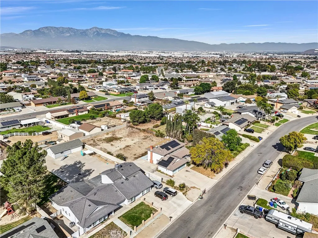 Additional image 39 of 11529 Geyser Dr, Jurupa Valley, CA 91752