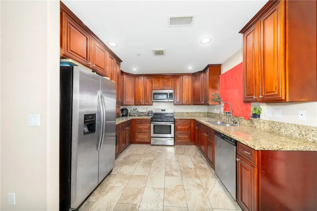 Additional image 5 of 14632 Maricopa Rd, Victorville, CA 92392