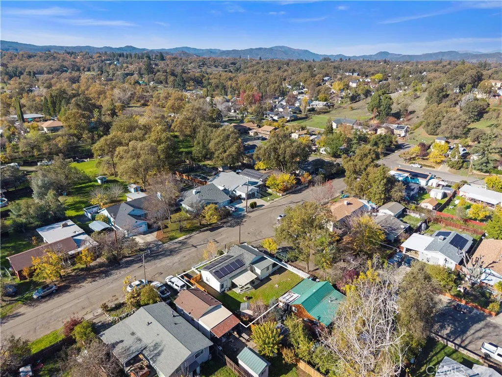 Additional image 113 of 110 S Russell St, Lakeport, CA 95453