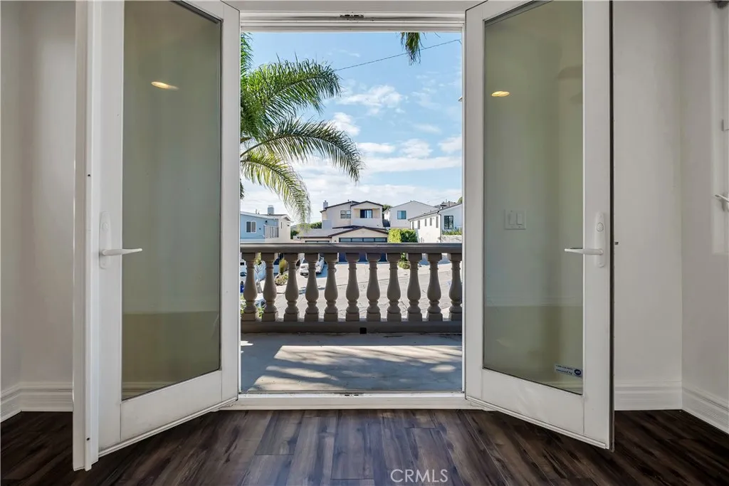 Additional image 127 of 516 Penn St, El Segundo, CA 90245