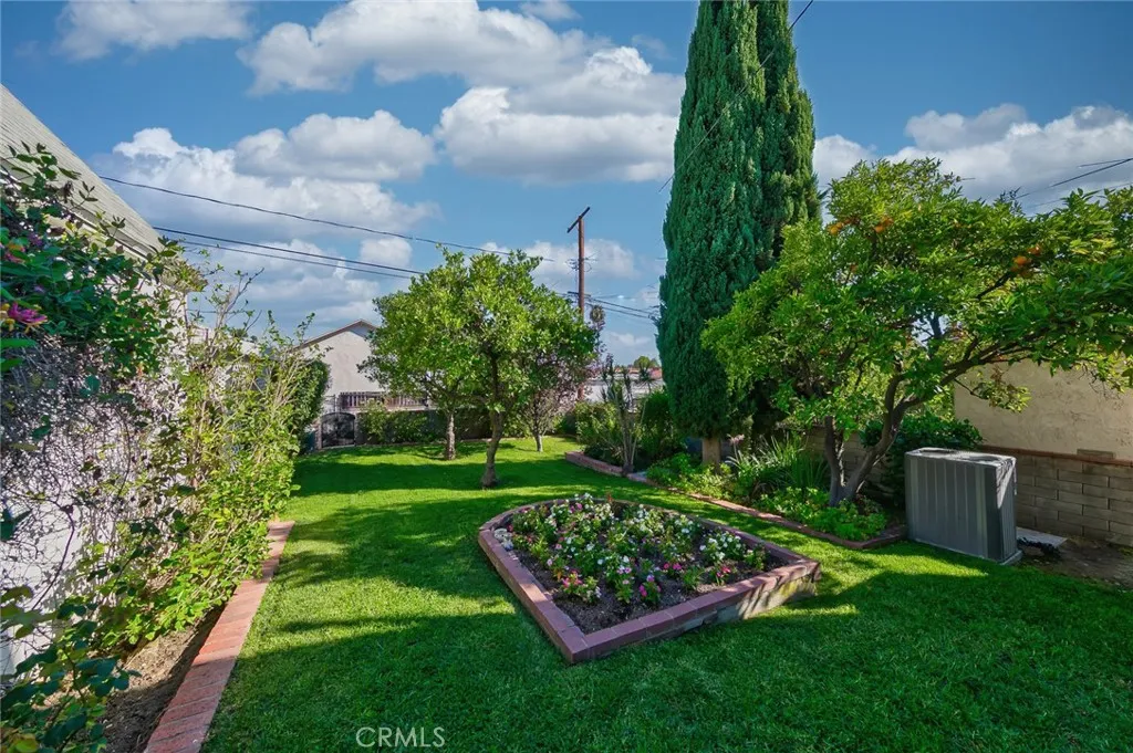 Additional image 29 of 1042 E Tujunga Ave, Burbank, CA 91501