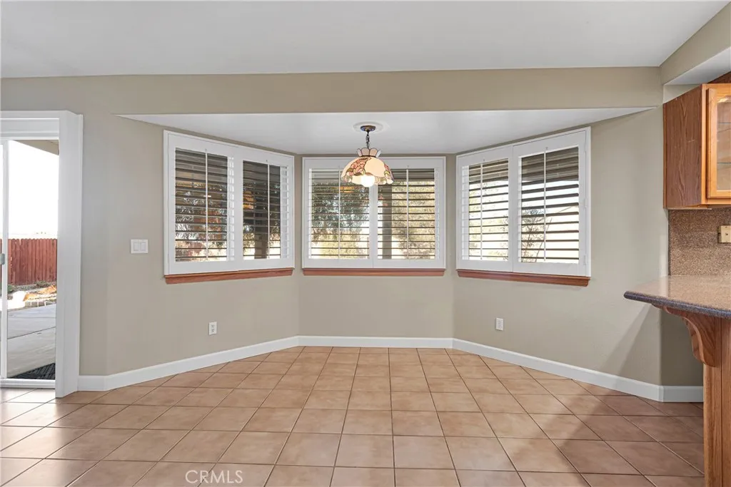 Additional image 20 of 16620 Iwa Rd, Apple Valley, CA 92307