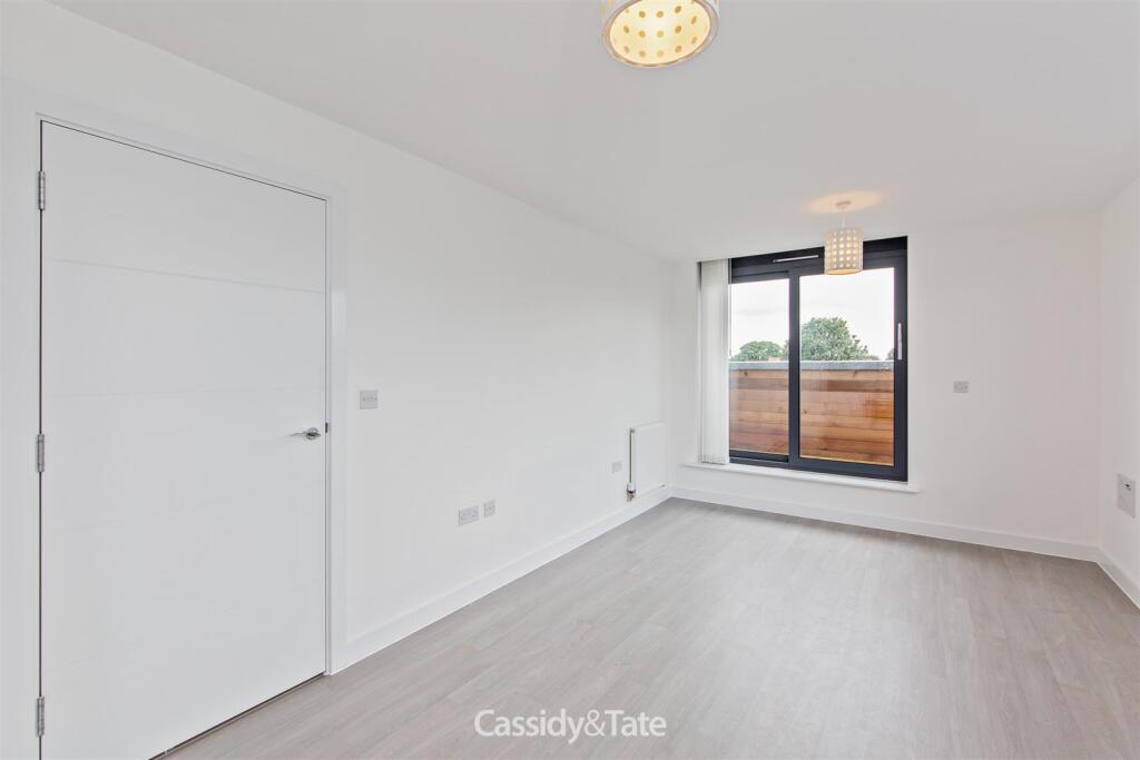 Additional image 19 of Newsom Place, St Albans