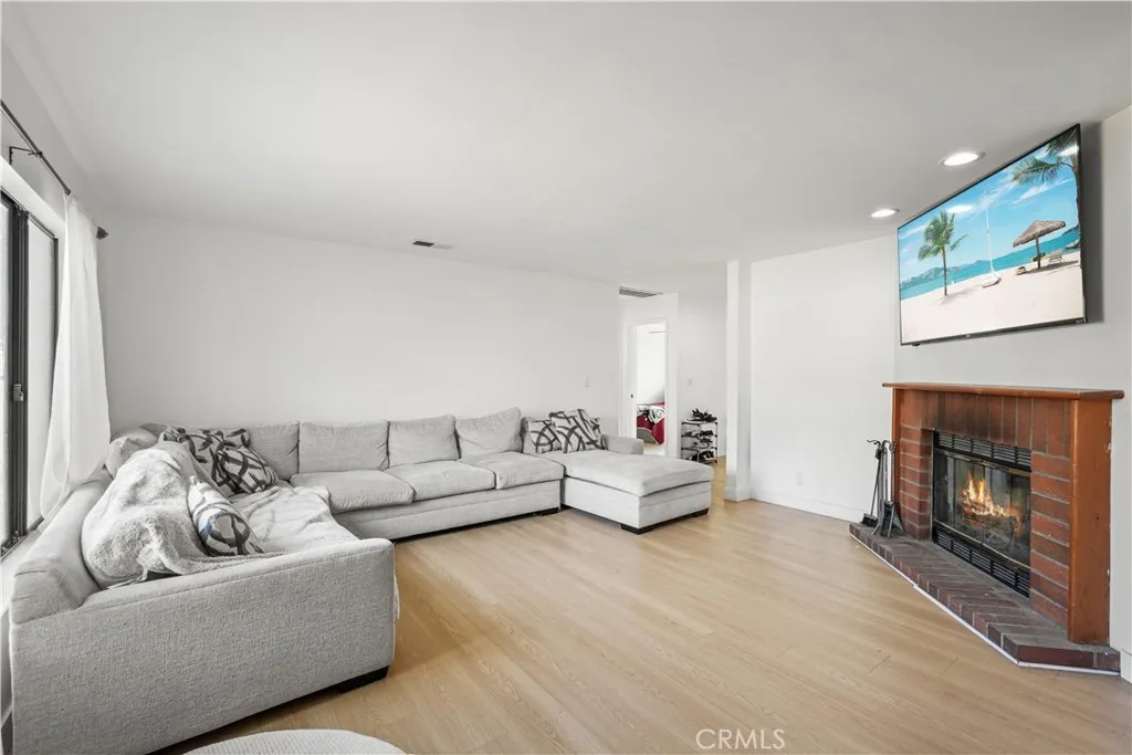 Additional image 10 of 30257 Trellis Rd, Val Verde, CA 91384