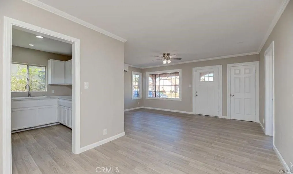 Additional image 22 of 542 W 105th Street, Los Angeles, CA 90044