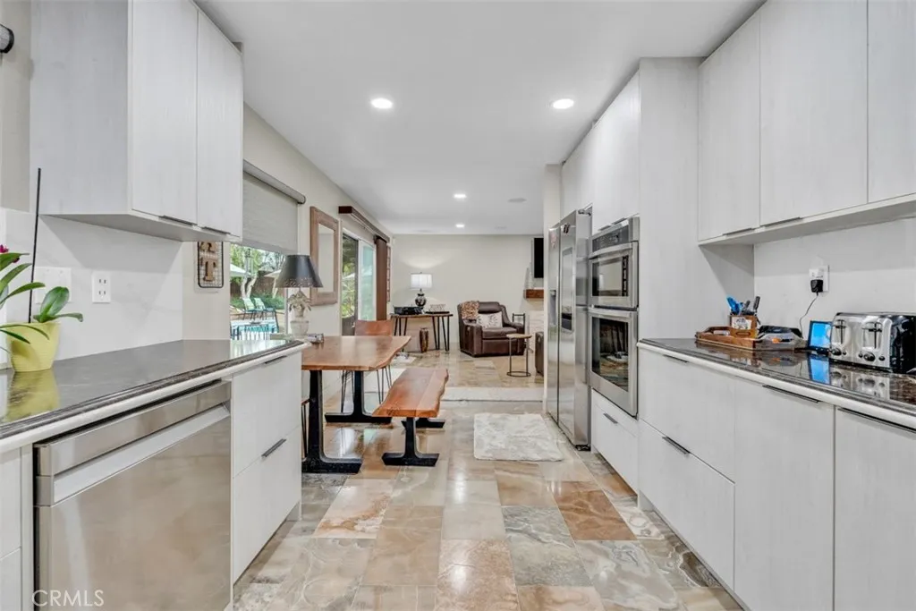 Additional image 87 of 5056 Windhill Dr, Riverside, CA 92507