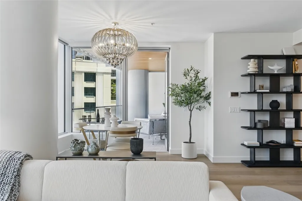 Additional image 11 of 888 W E Street Unit 505, San Diego, CA 92101