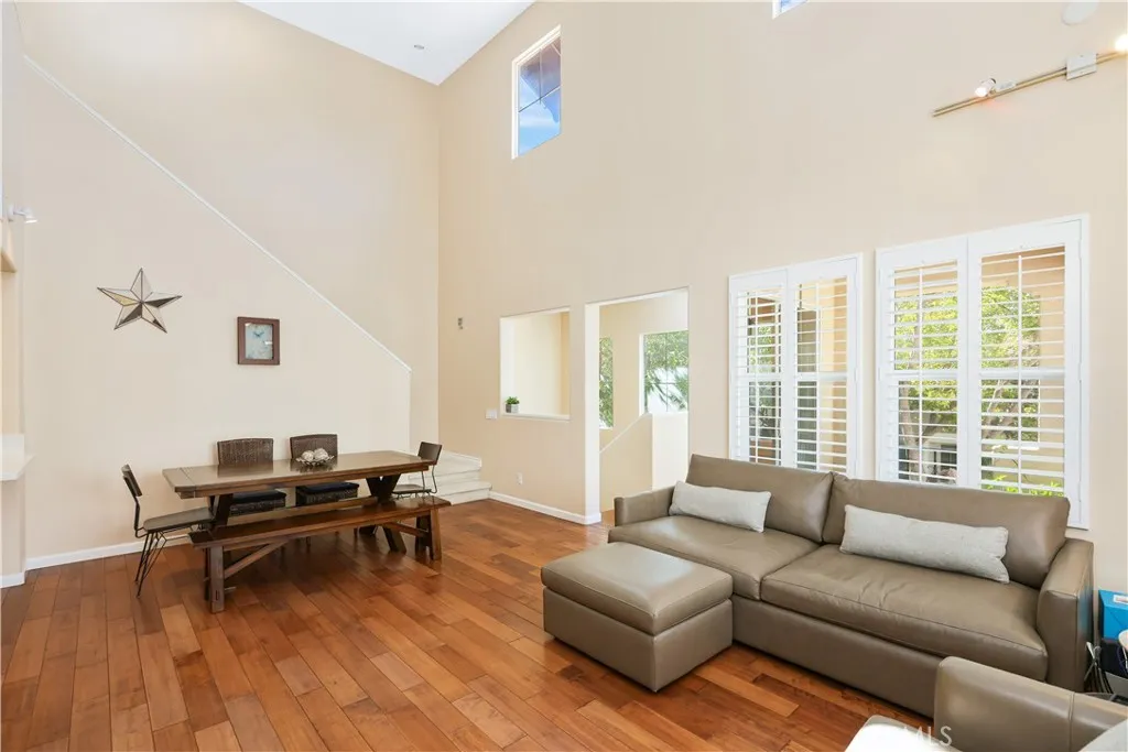 Additional image 48 of 51 Olivehurst, Irvine, CA 92602