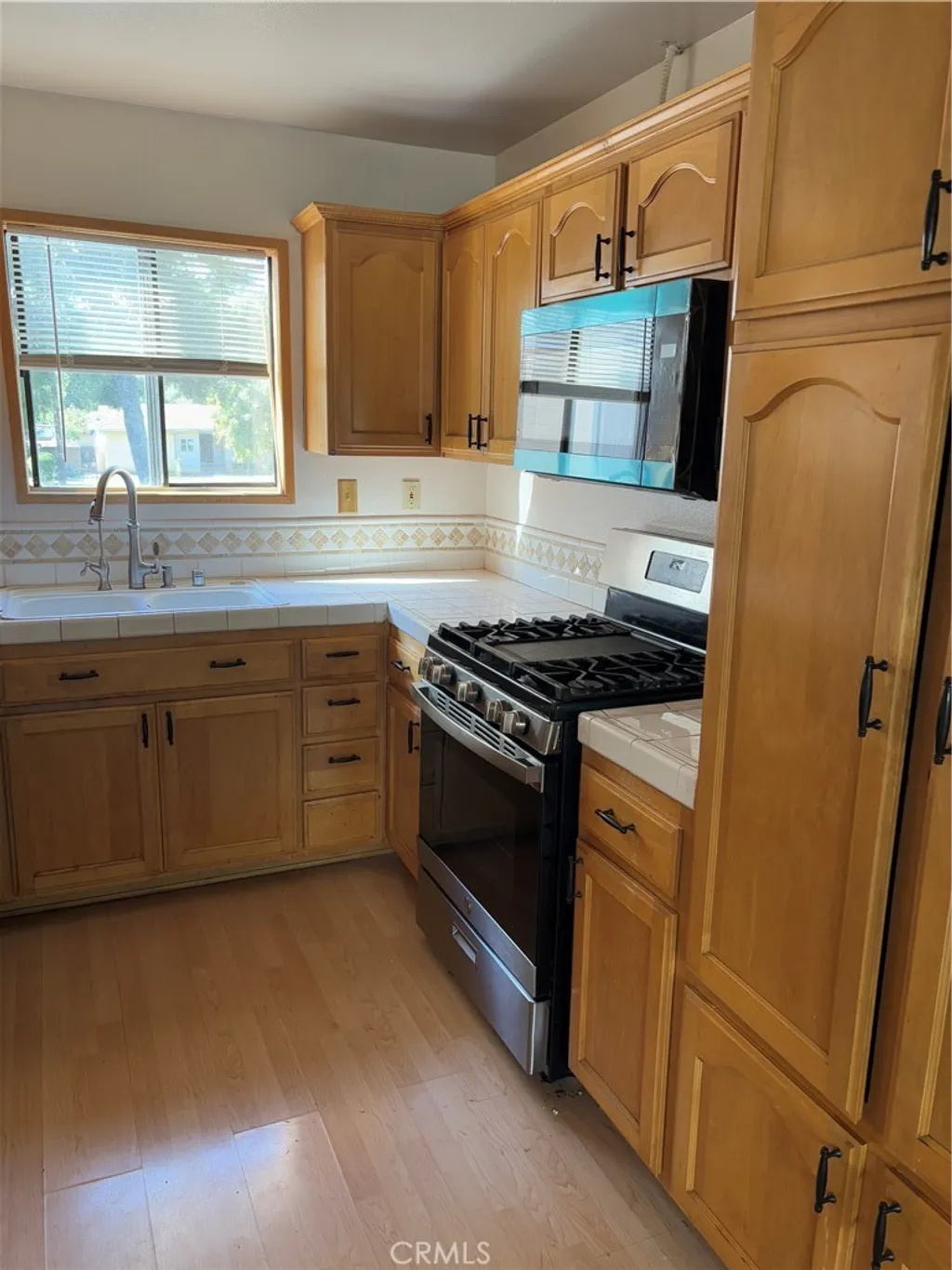 Additional image 6 of 10720 Woodley Avenue Unit 3, Granada Hills, CA 91344