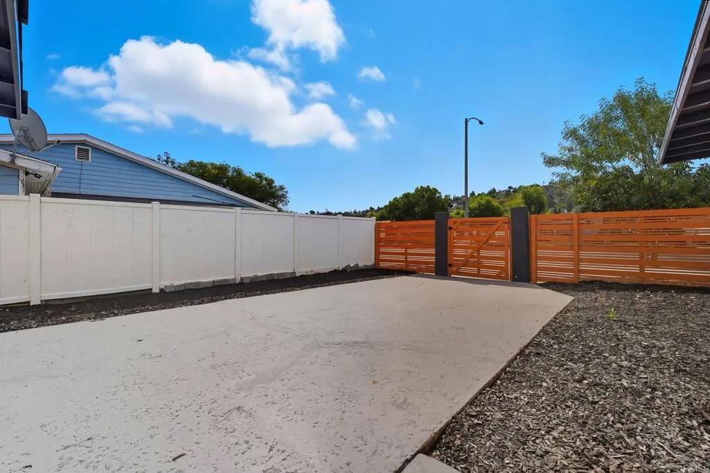 Additional image 87 of 730 W Chase Avenue, El Cajon, CA 92020