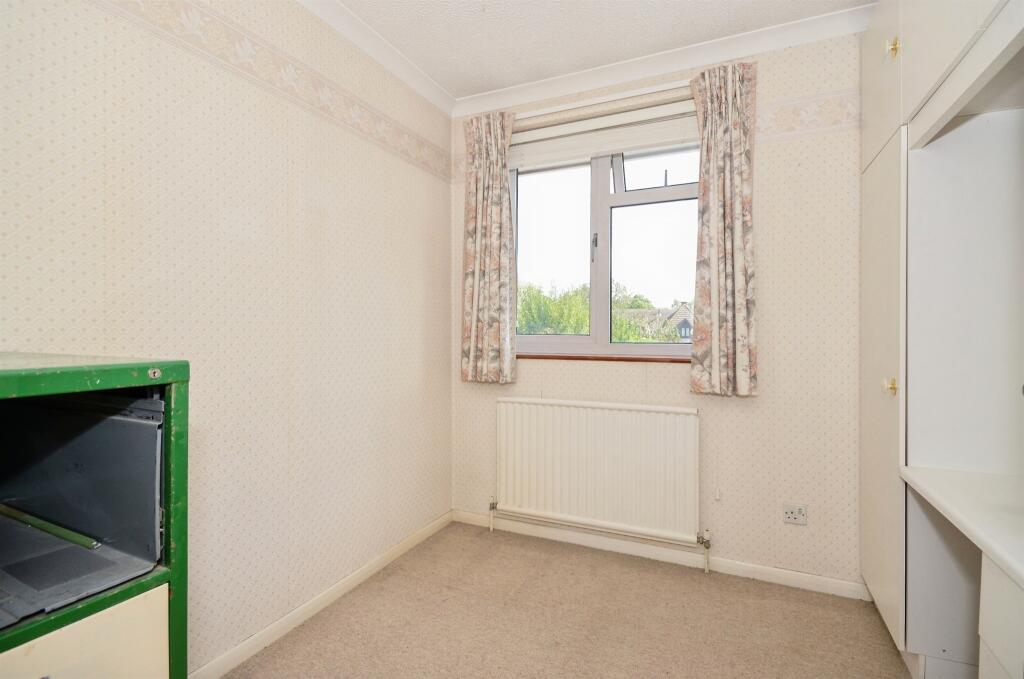 Additional image 13 of Waveney Road, HARPENDEN