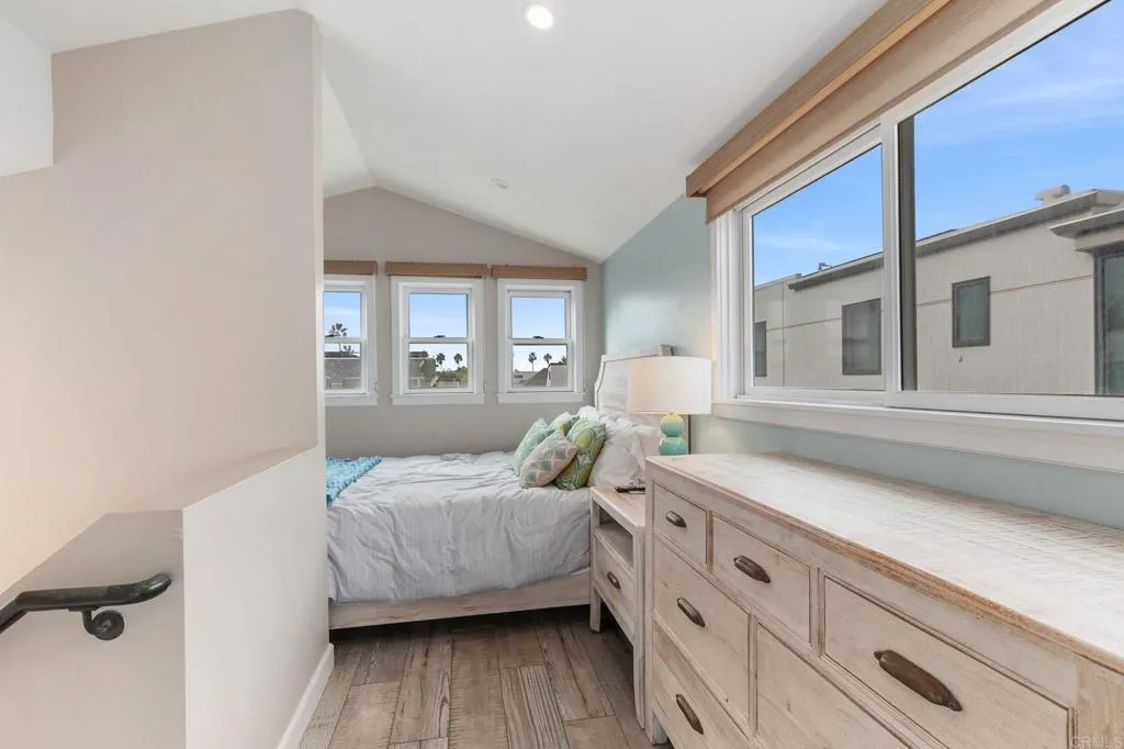 Additional image 91 of 2812 Bayside Walk, San Diego, CA 92109