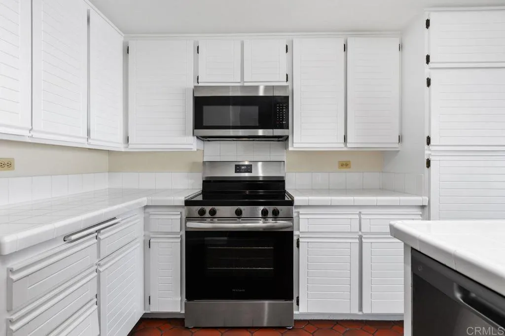 Additional image 10 of 1200 Harbor Drive N Unit 16B, Oceanside, CA 92054