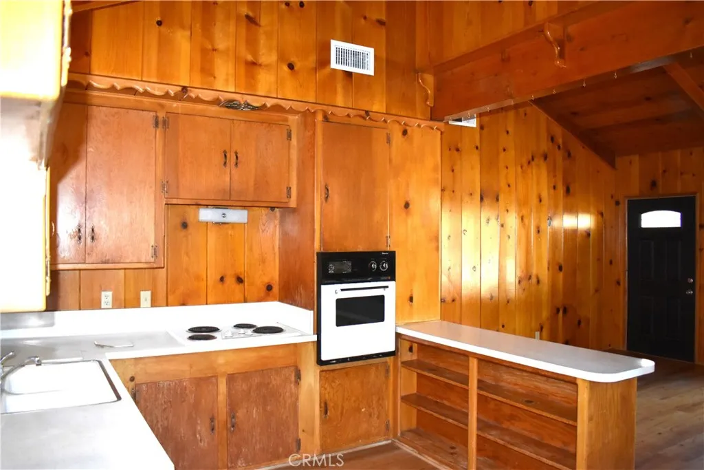 Additional image 25 of 863 Edna St, Wrightwood, CA 92397