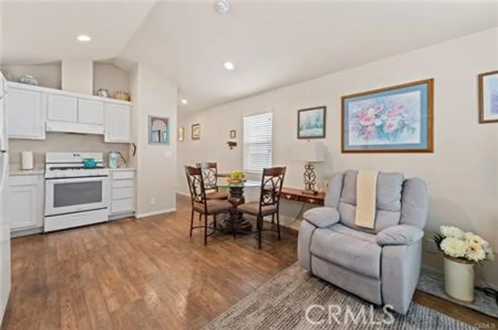 4841 Agate Avenue, Long Beach, CA 90805