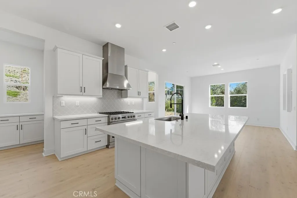 Additional image 4 of 356 N Meyer Lane, Glendora, CA 91741