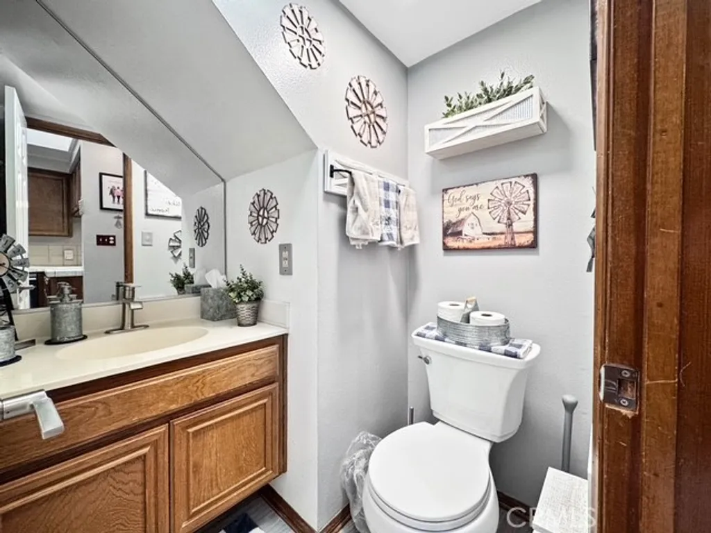 Additional image 11 of 543 W Stocker St, Glendale, CA 91202