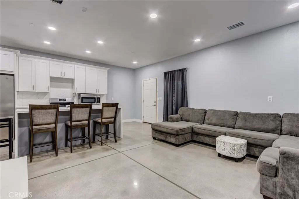 Additional image 94 of 18724 Danbury Ave, Hesperia, CA 92345