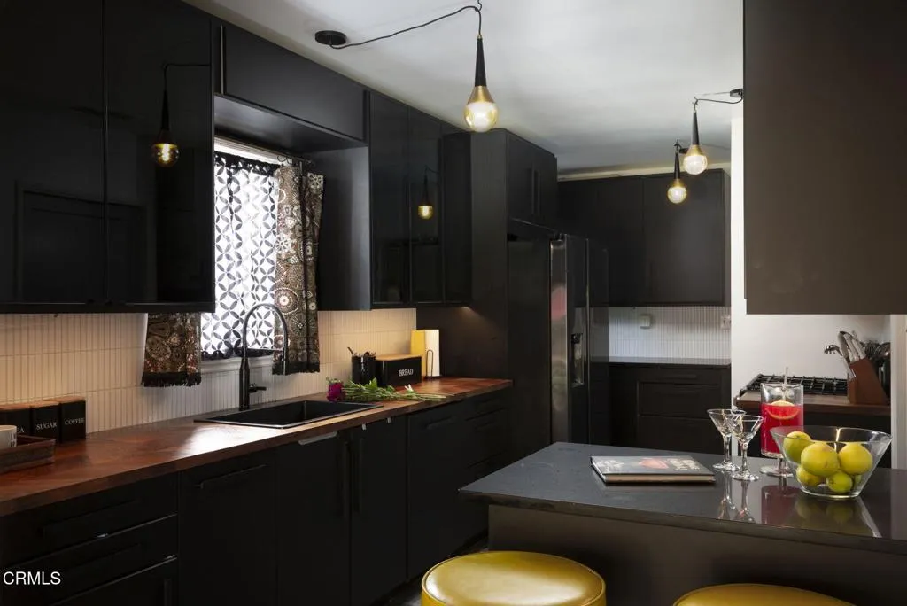 Additional image 38 of 574 N Sunnyslope Avenue, Pasadena, CA 91107