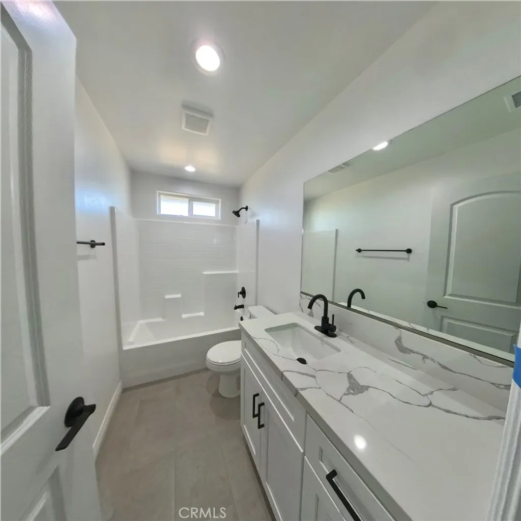 Additional image 34 of 17576 Hercules Street, Hesperia, CA 92345