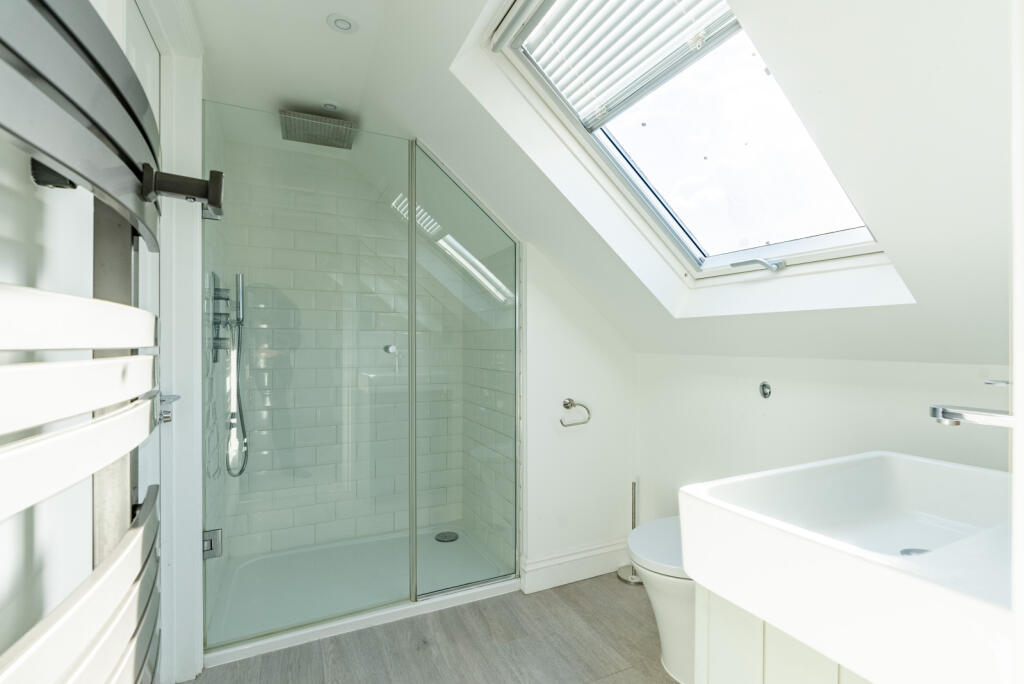 Additional image 9 of Lavender Crescent, St Albans, Herts, AL3