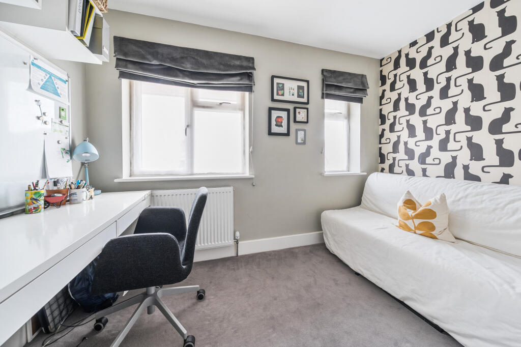 Additional image 16 of Park Rise, Harpenden, AL5