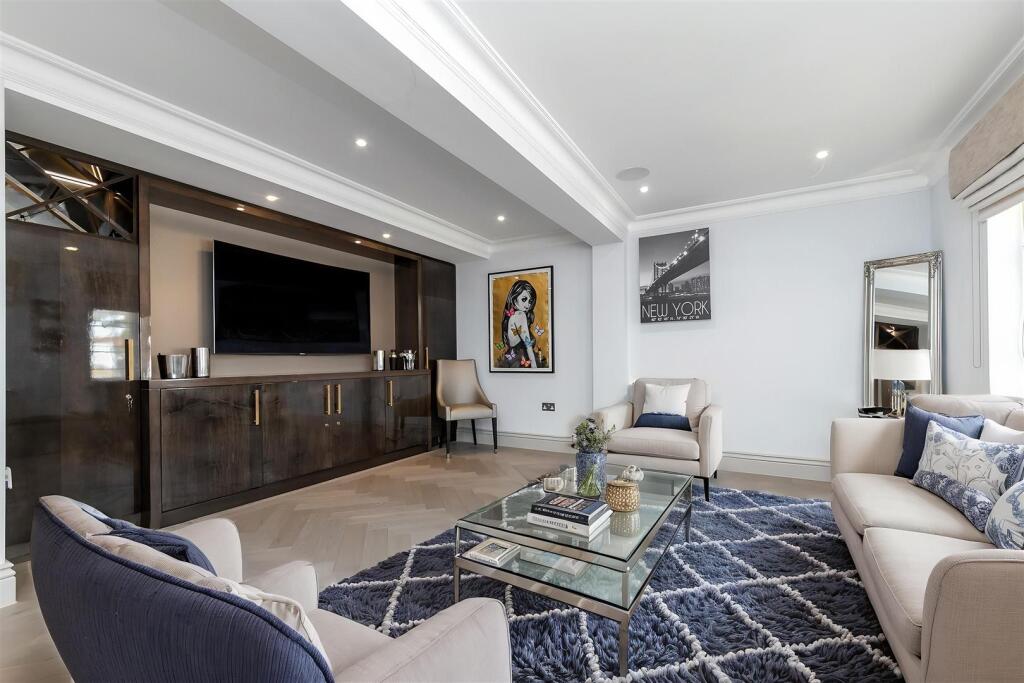 Additional image 4 of Bishops Road, Tewin, Welwyn