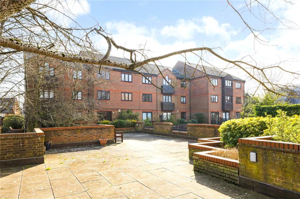 Additional image 6 of Chatsworth Court, Granville Road, St. Albans, Hertfordshire, AL1