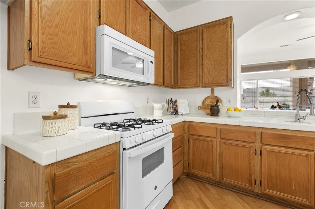 Additional image 16 of 39847 Cote D Azure Dr, Murrieta, CA 92563