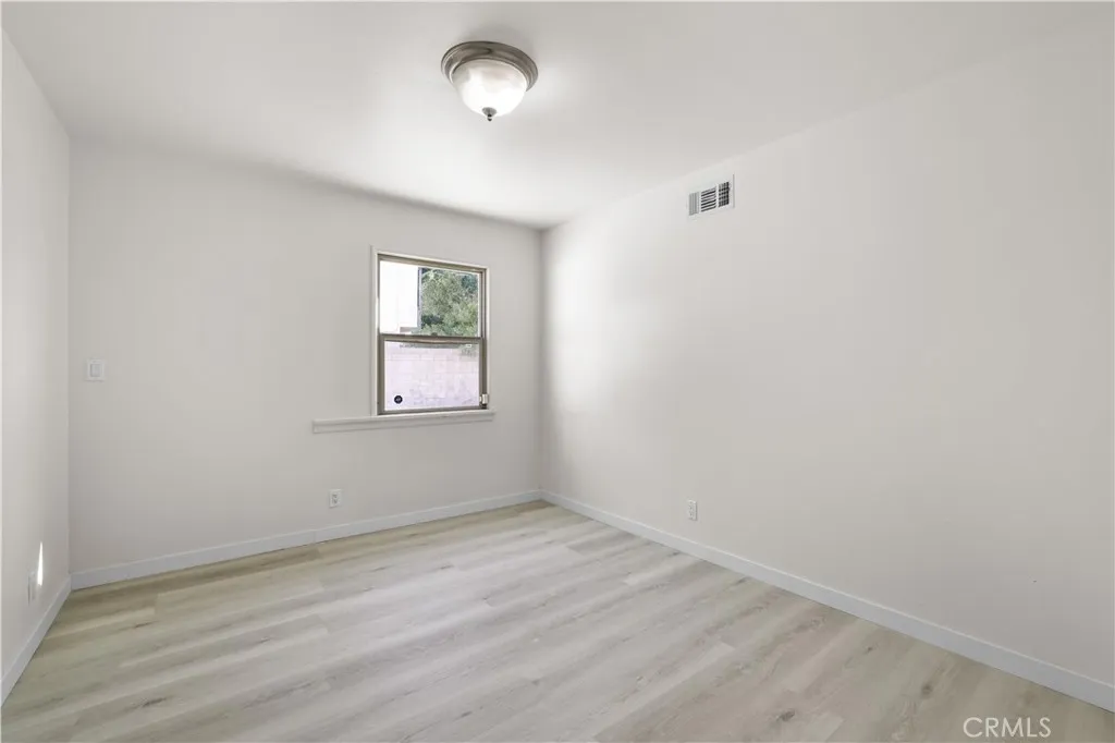 Additional image 14 of 20464 Elkwood, Winnetka, CA 91306