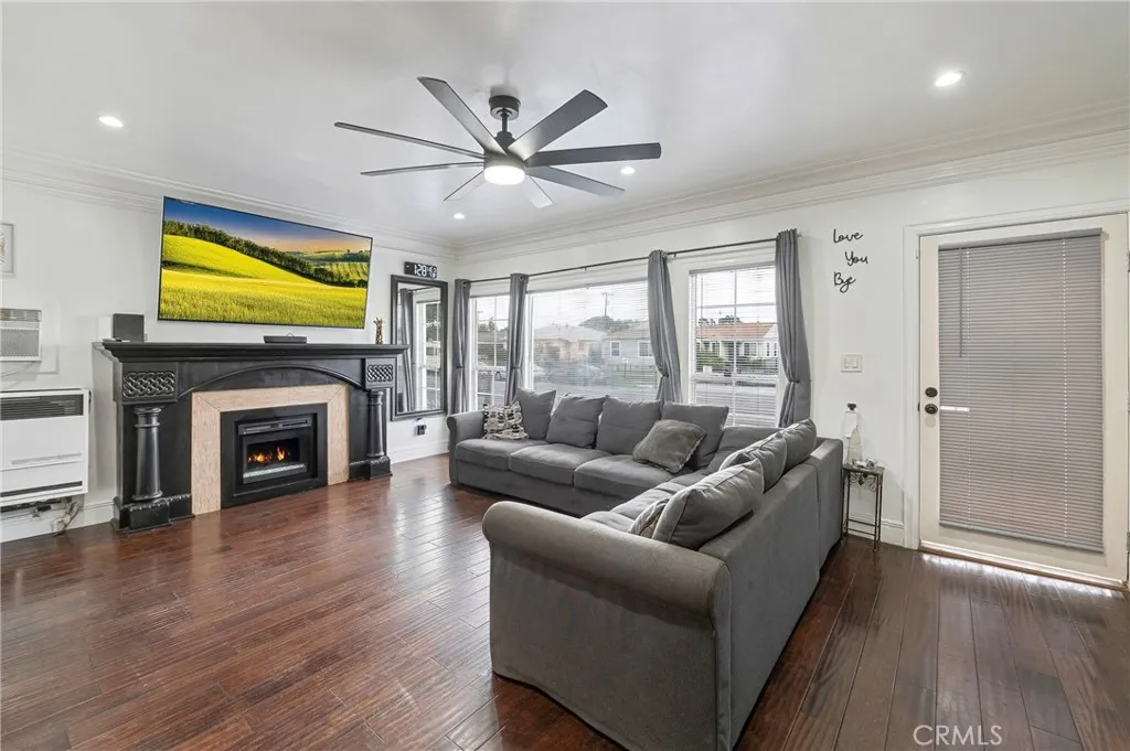 Additional image 60 of 8023 Hooper Ave, Los Angeles, CA 90001