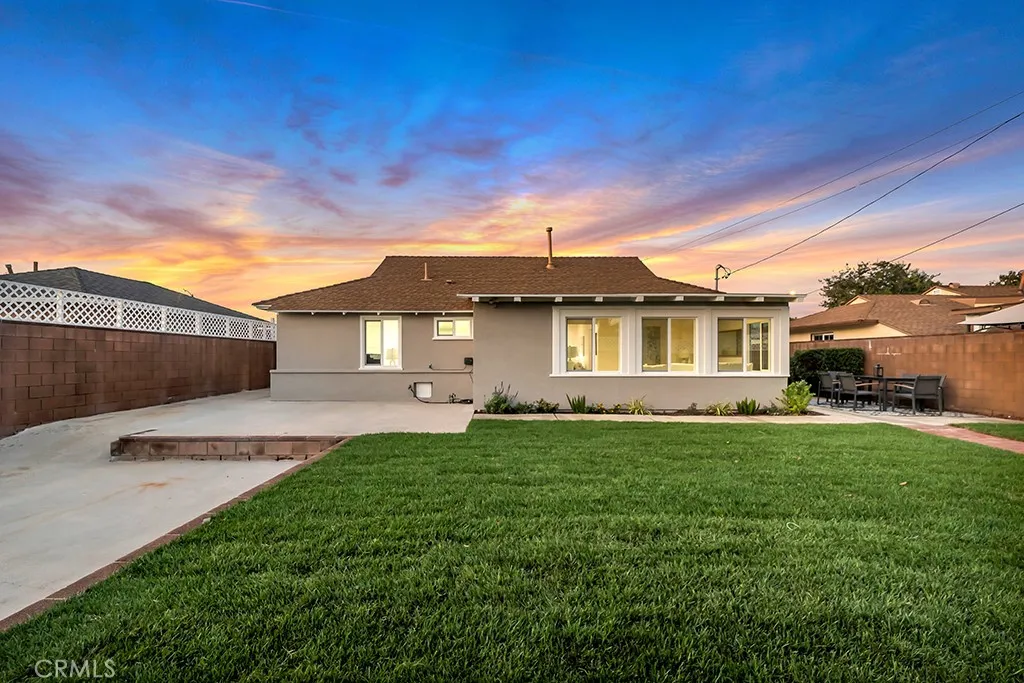 Additional image 28 of 17452 Cantlay Street, Lake Balboa, CA 91406