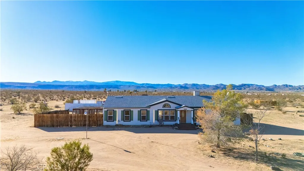Additional image 3 of 628 Landers Lane, Yucca Valley, CA 92284
