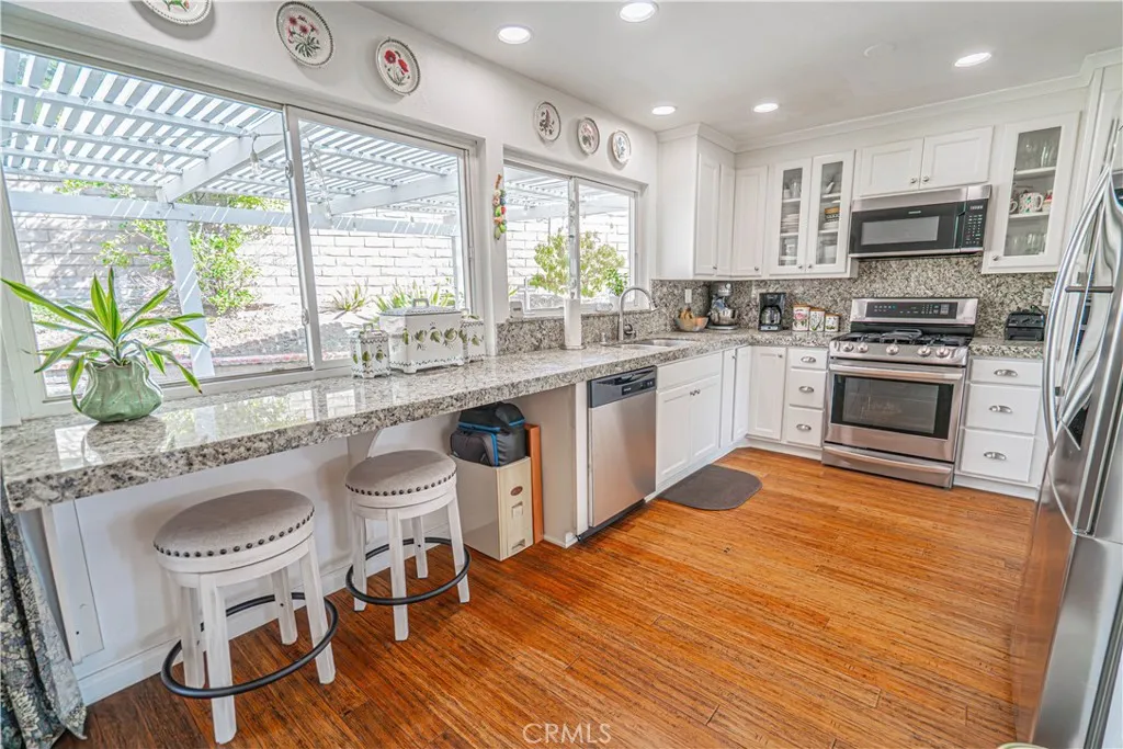 Additional image 58 of 27872 Cherry Creek Dr, Valencia, CA 91354