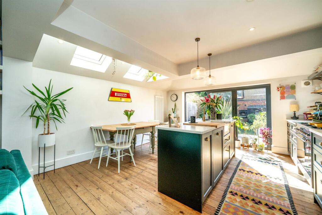 Additional image 3 of Brampton Road, St. Albans