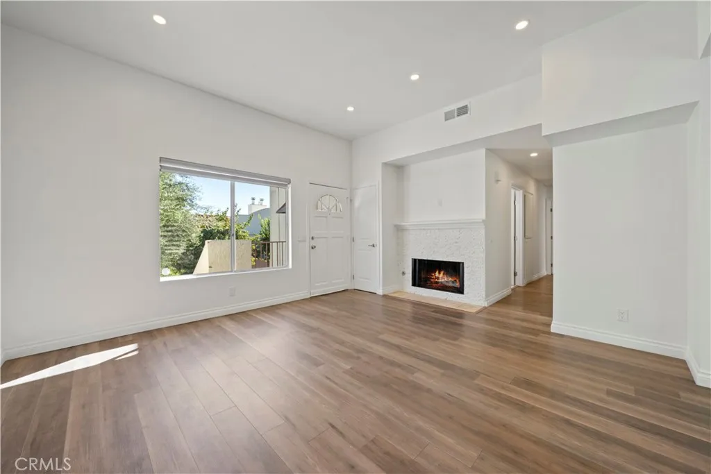 Additional image 26 of 12411 Osborne Street Unit 106, Pacoima, CA 91331