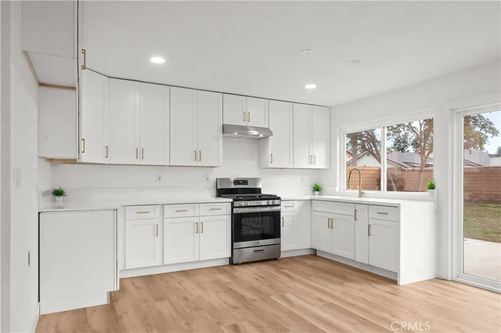 Additional image 14 of 554 E Fairfield Court, Ontario, CA 91761